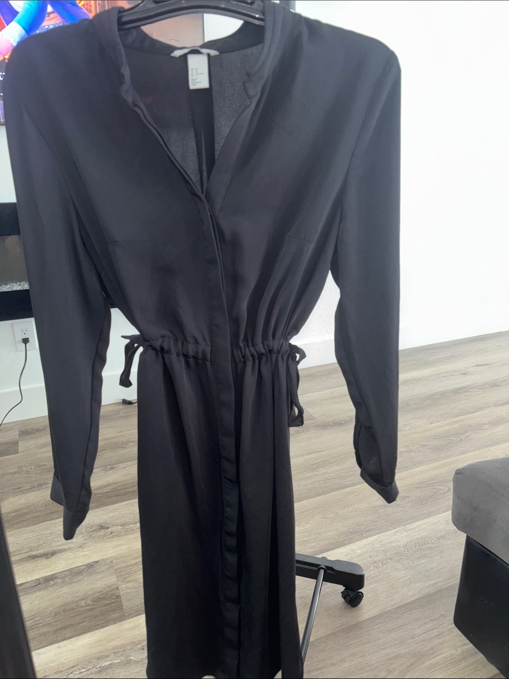 H&M size 14 Women's Black Long Sleeve Drawstring Waist Shirt Dress